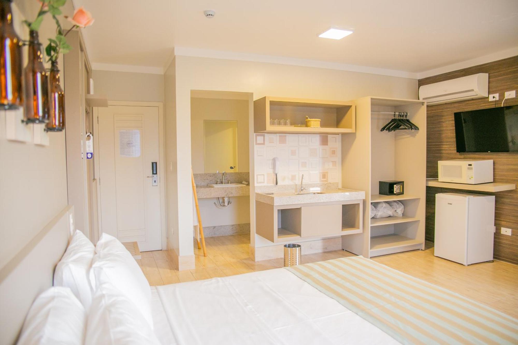 Pousada Villa Di Enzo Ubatuba Ngoại thất bức ảnh